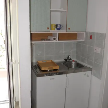 Studio In With Seaview, Balcony, Air Condition, Wifi Appartement